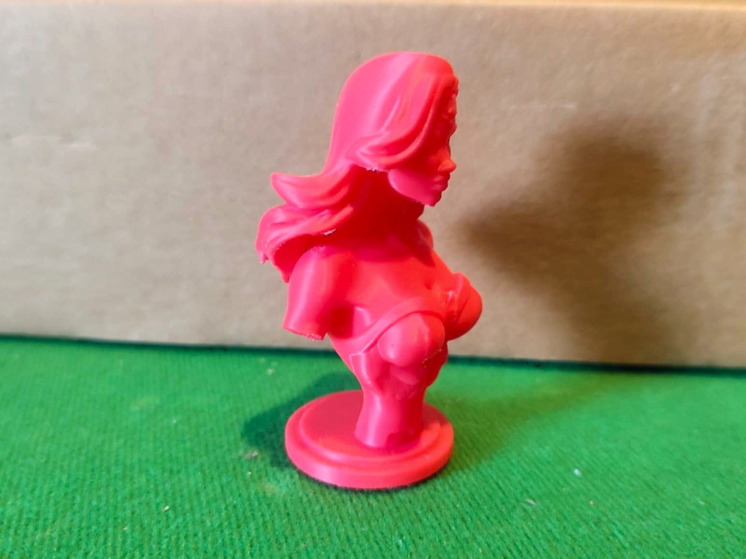 #495 Wonder Woman Statue — vue 2