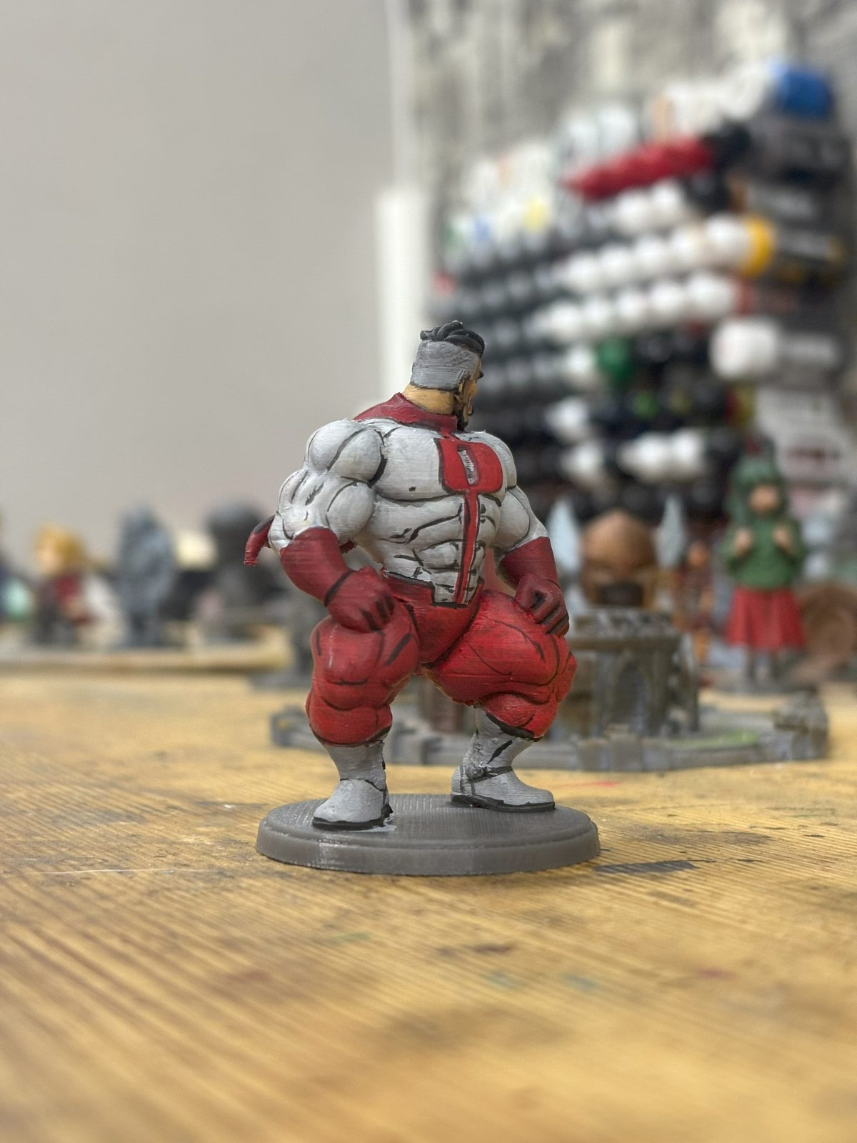#535 OmniMan Thicc Edition – Meme Miniature STL — vue 5