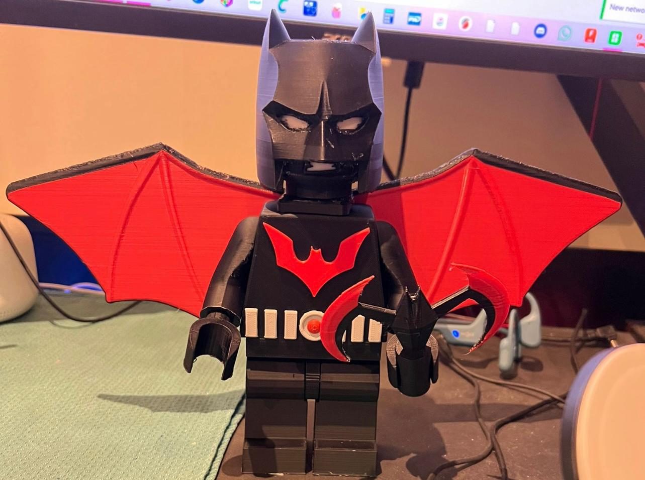 #540 Brick Batman Beyond Figure — vue 1