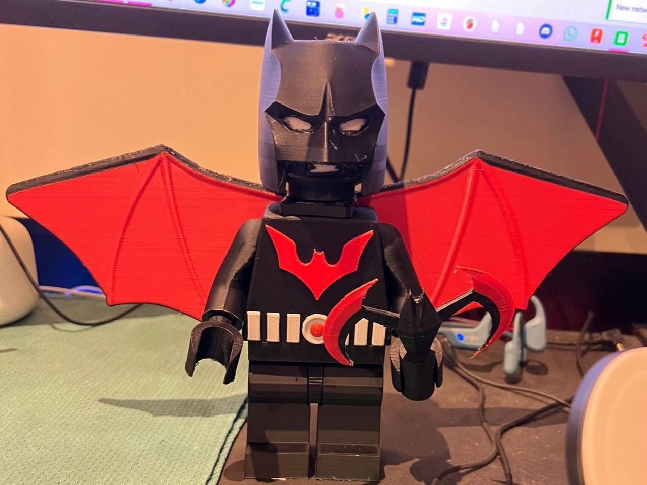 #540 Brick Batman Beyond Figure — vue 2