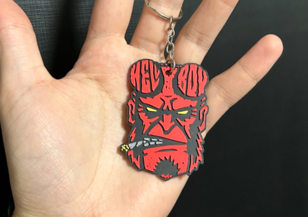 #560 Hellboy Keychain — vue 2