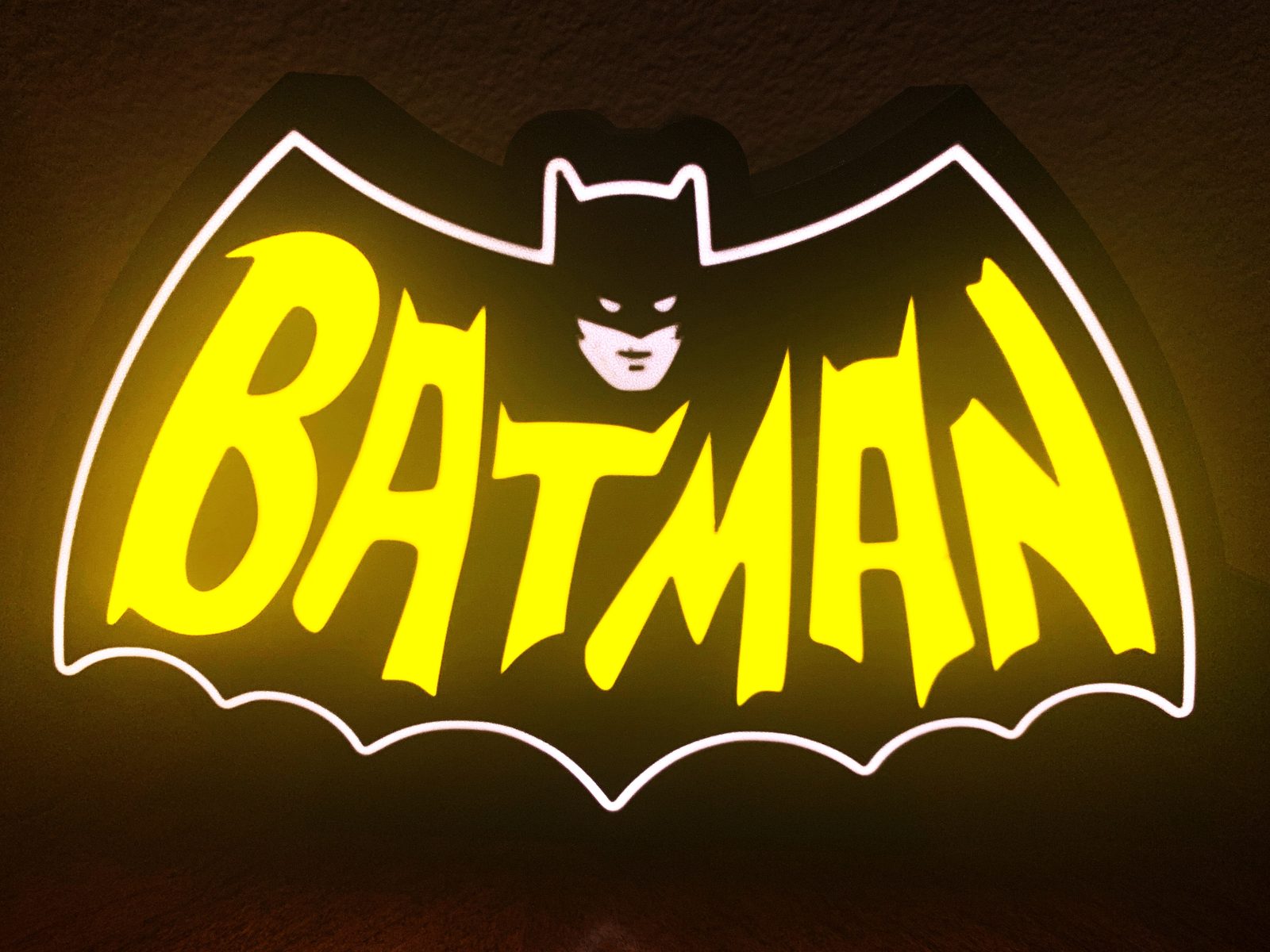 #567 Batman Lightbox — vue 3