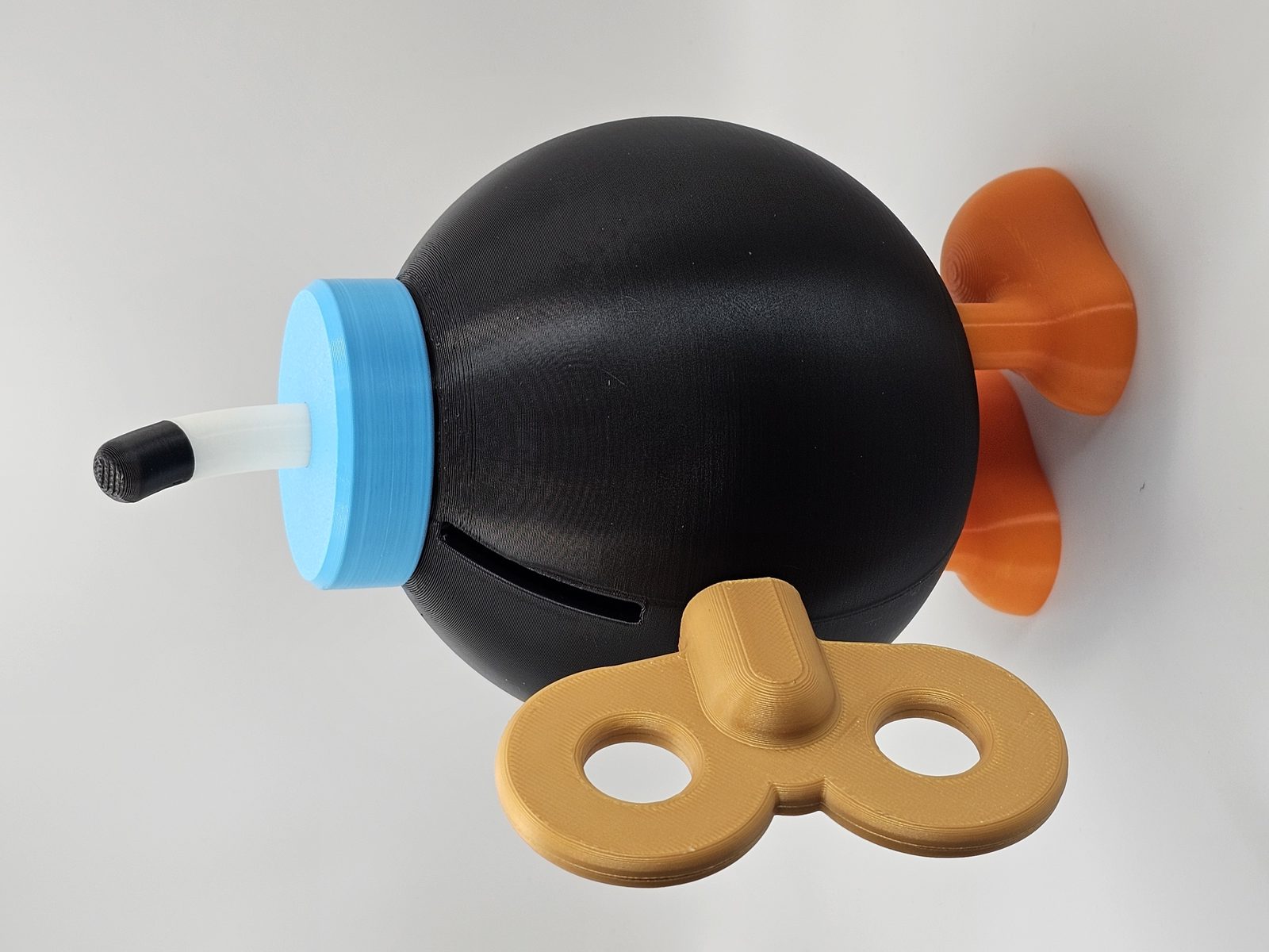 #571 Bob-Omb Piggy Bank – with Working Wind-up Key! — vue 4