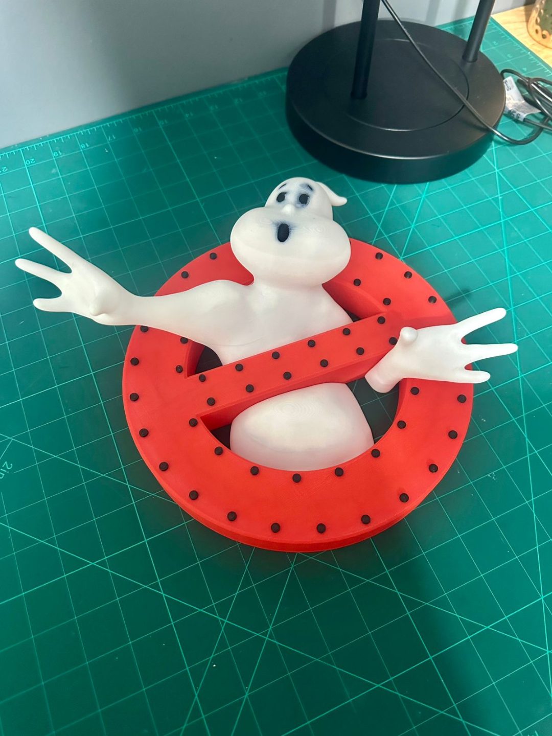 #575 Amazing Ghostbusters LOGO - Wall hanging — vue 3