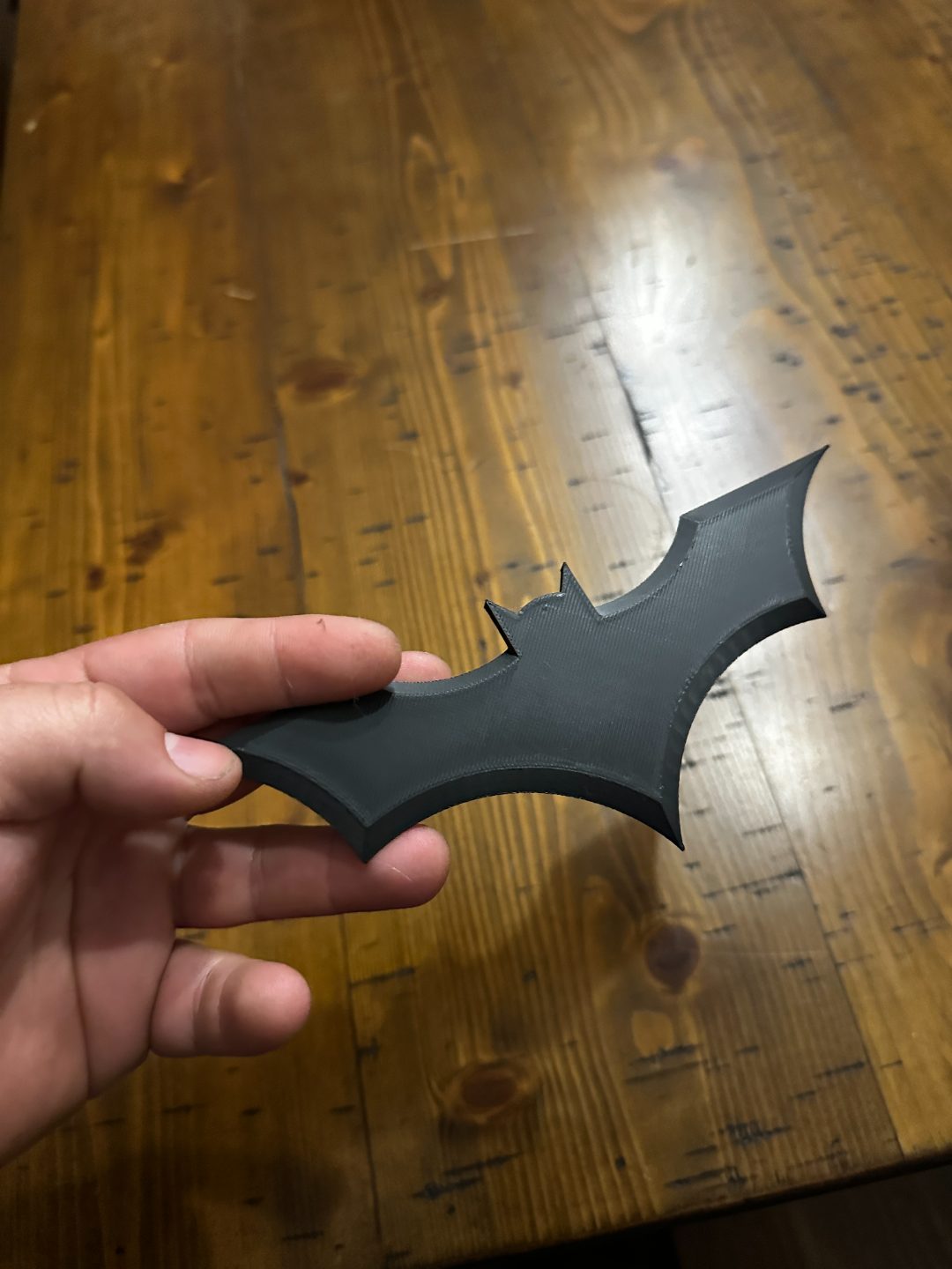 #577 Batman Throwing Knife — vue 2