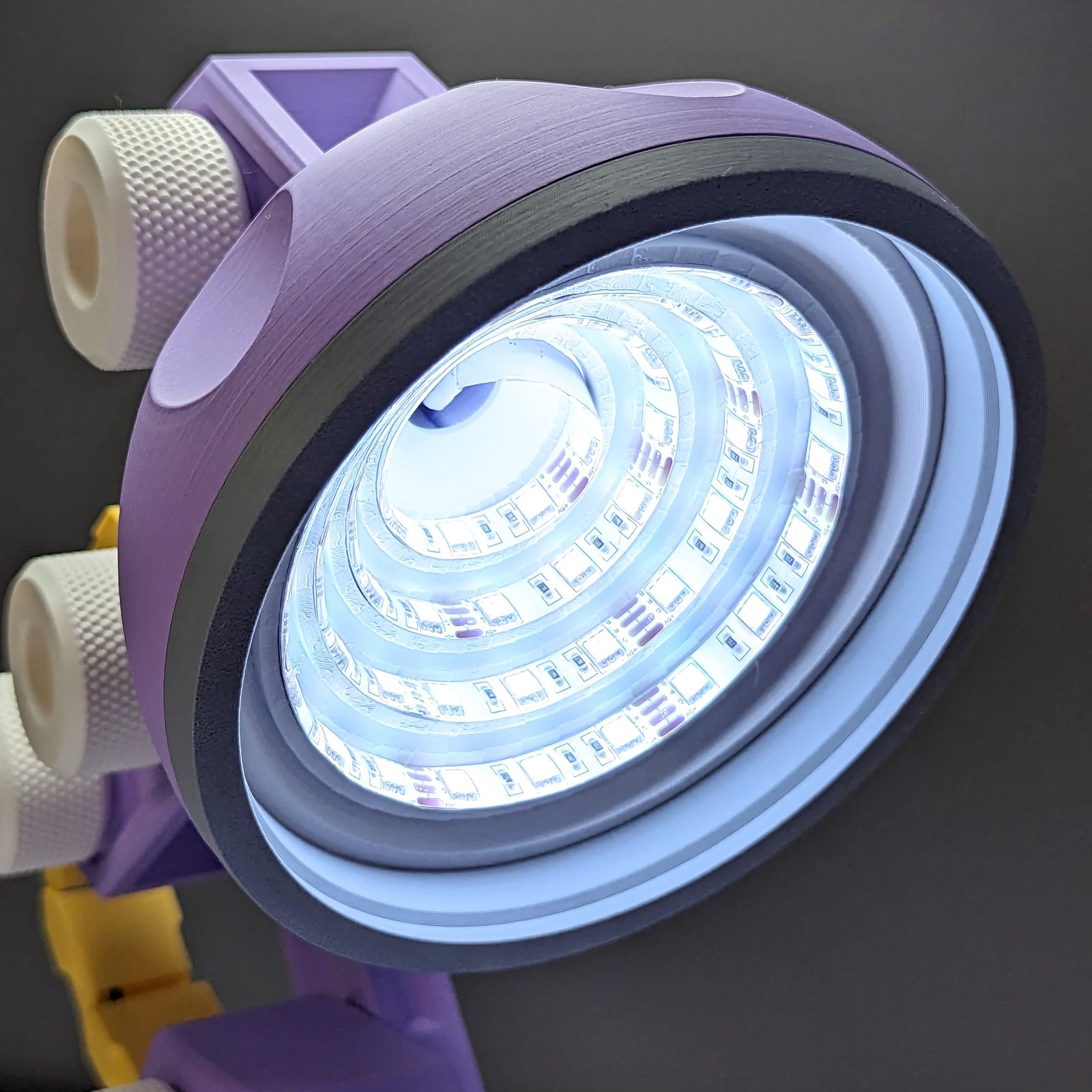 #598 Moonbeam Lamp — vue 4