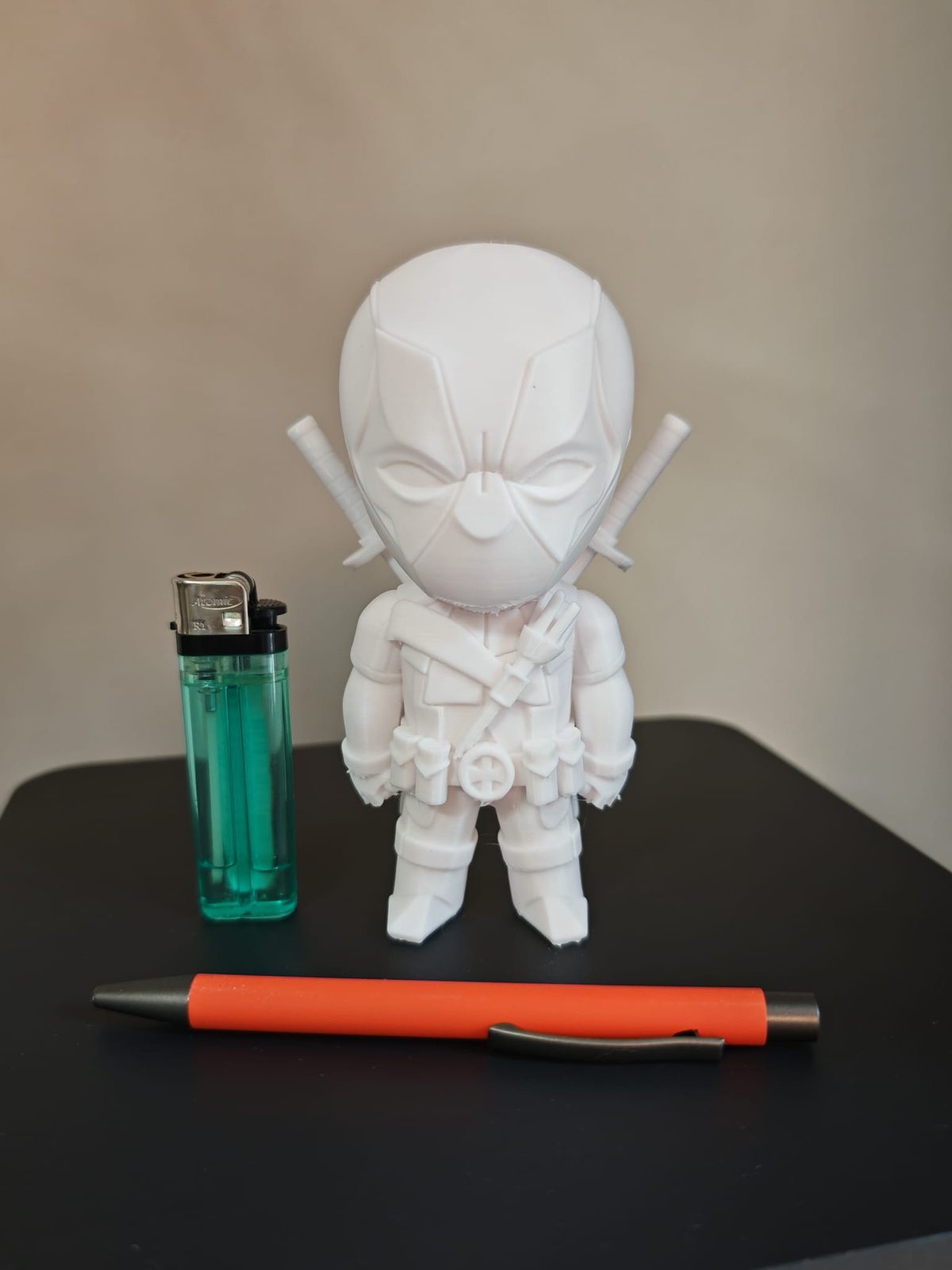 #604 Mini Dead Pool Fun Figure — vue 3