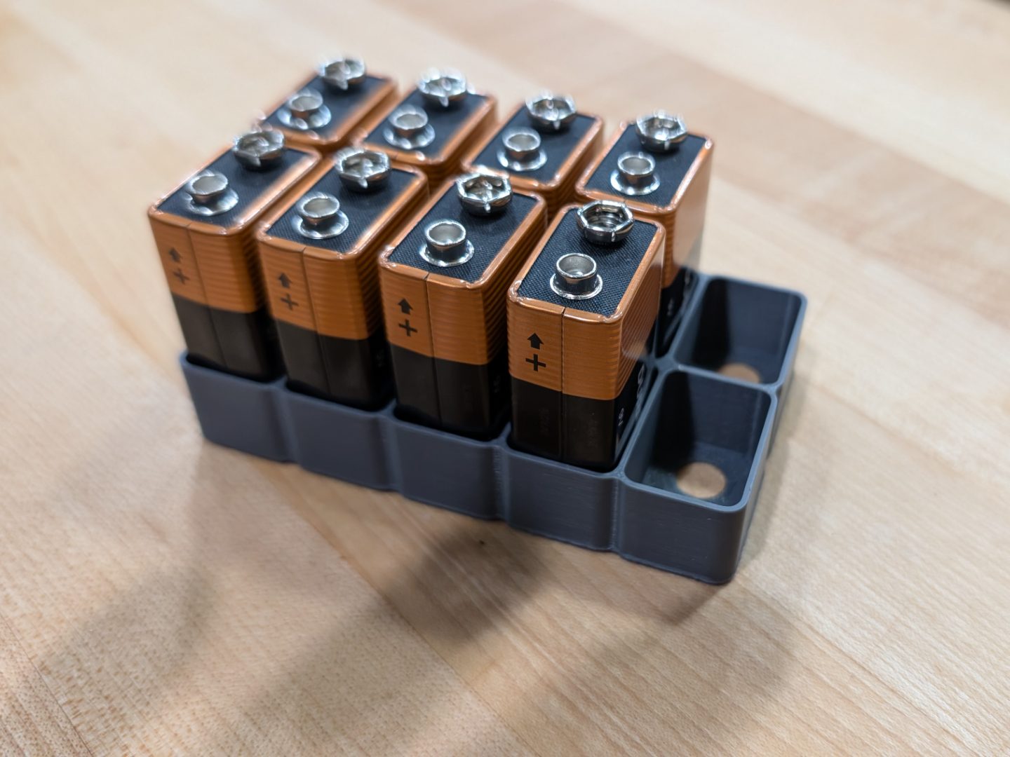 #686 9V Battery Holder - Parametric — vue 2
