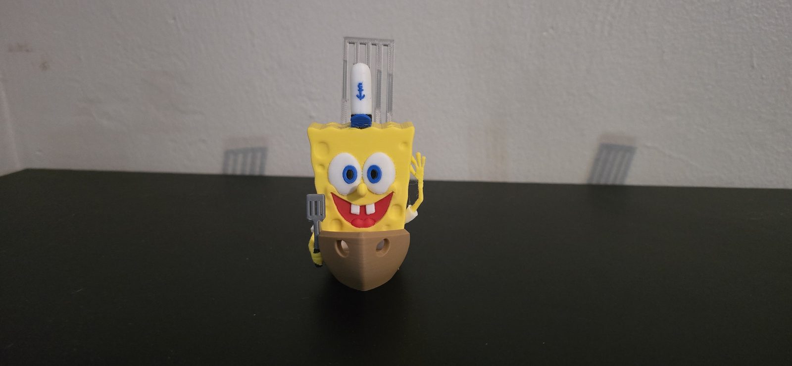 #720 SpongeBob Benchy Pants — vue 4
