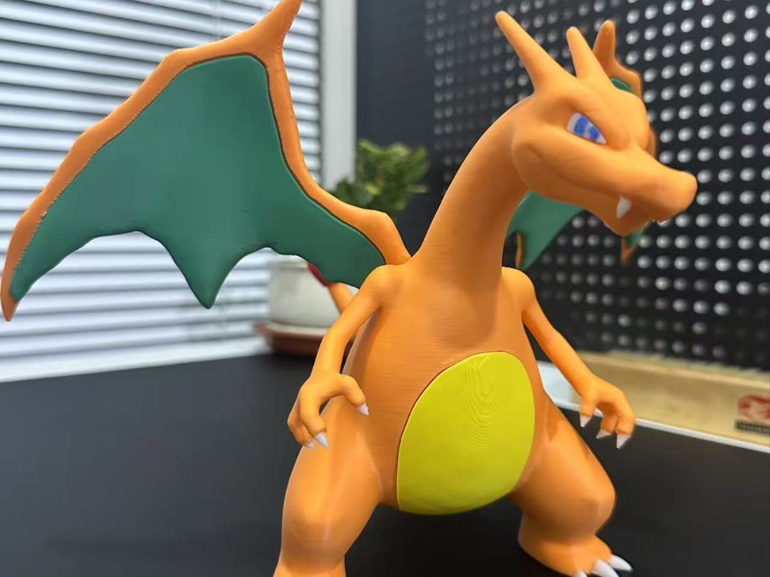 #721 Pokemon_Charizard_ — vue 4