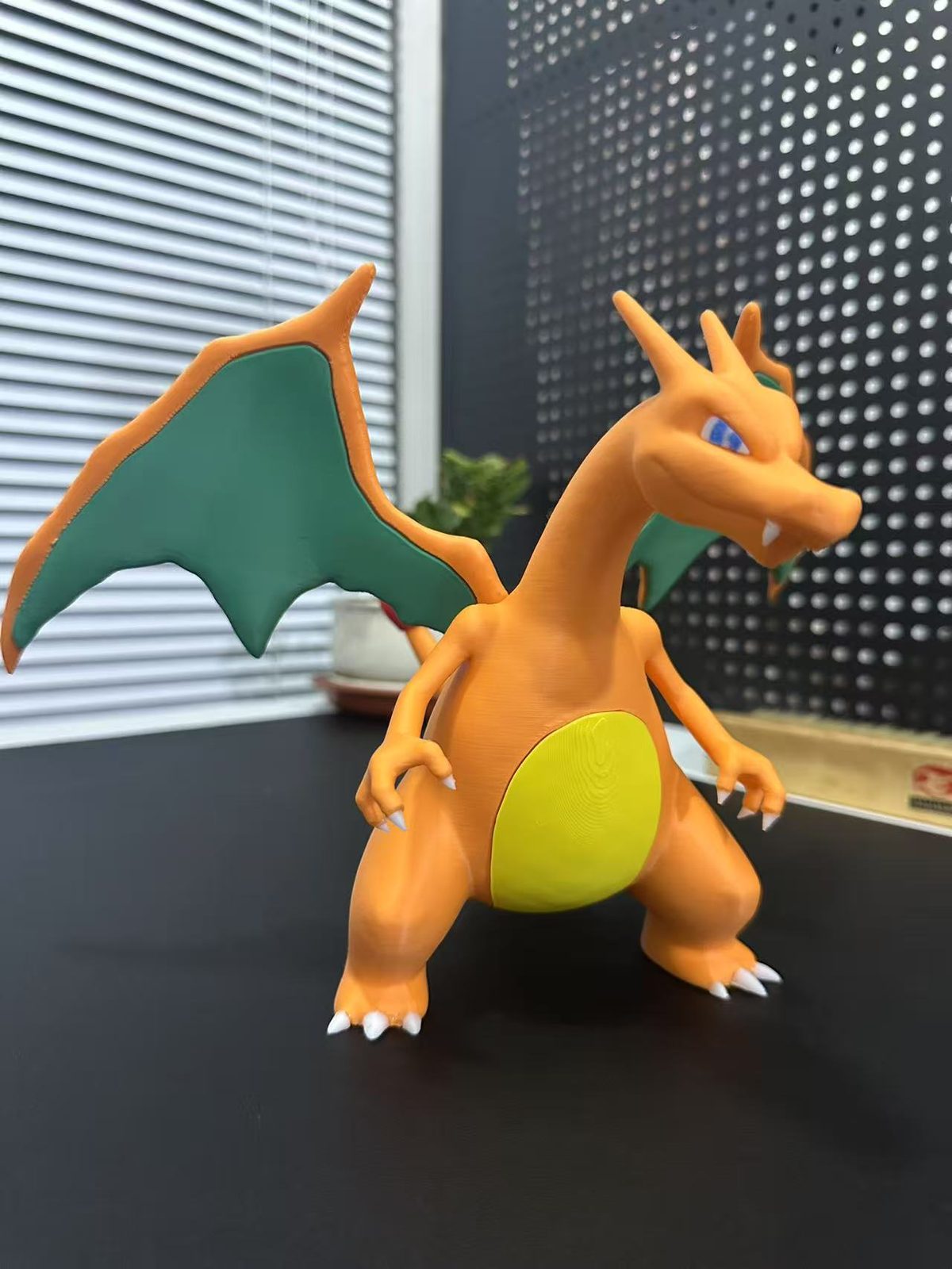 #721 Pokemon_Charizard_ — vue 5