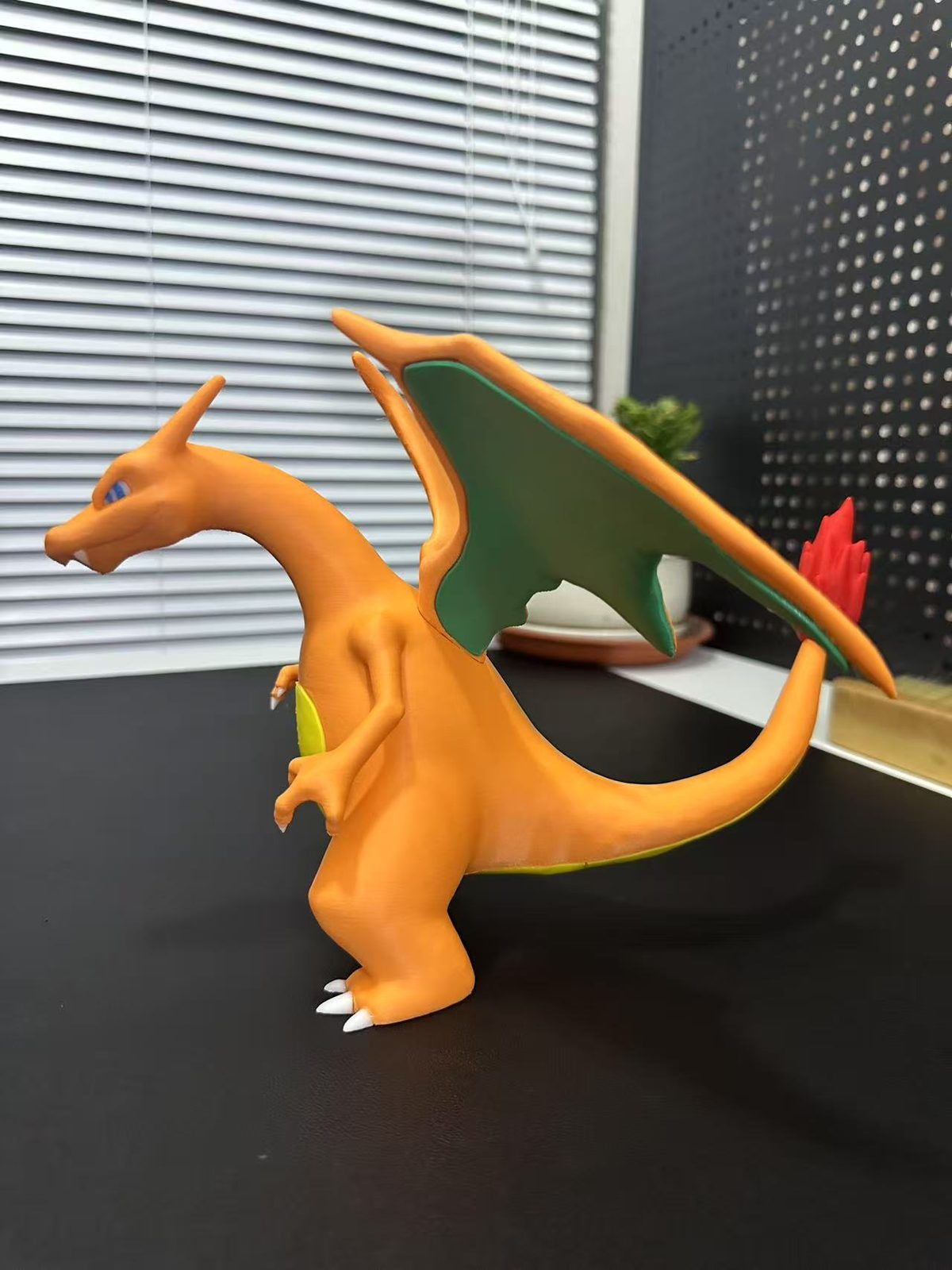 #721 Pokemon_Charizard_ — vue 7