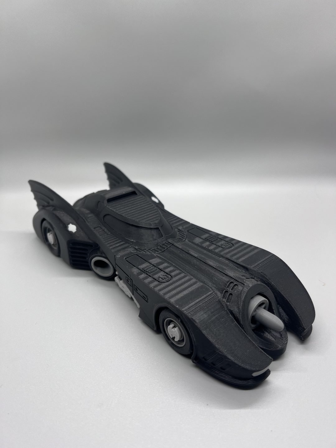 #755 1989 Batmobile Kit — vue 3