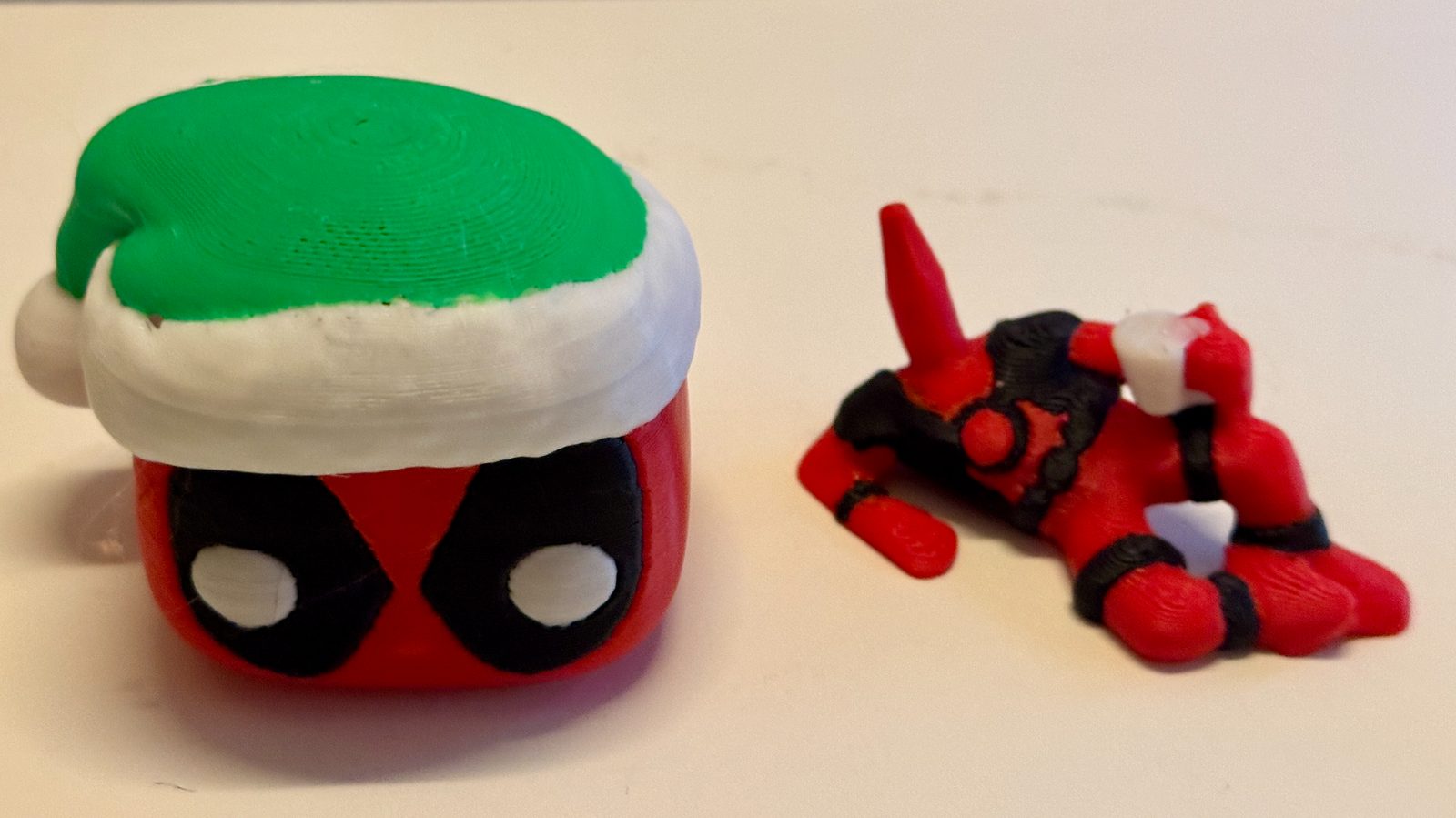 #767 Marvel's Christmas Deadpool - Weihnachts Deadpool — vue 9