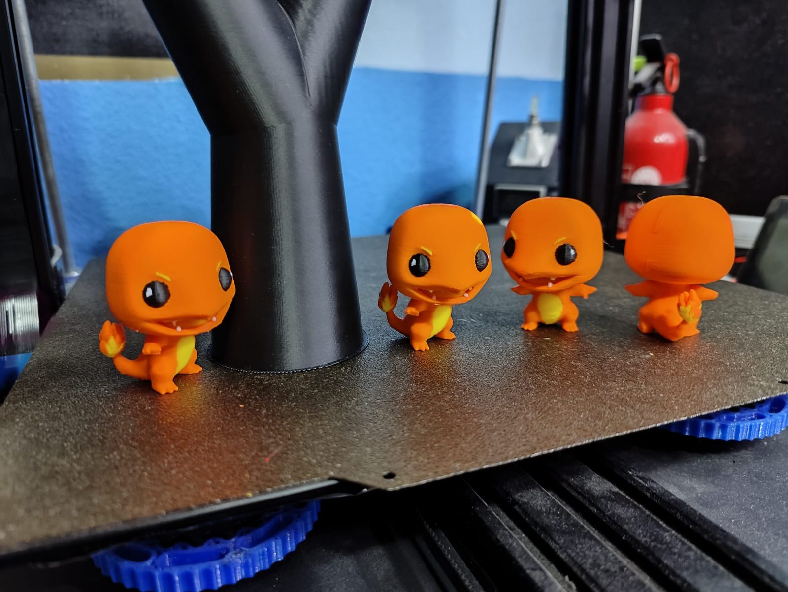 #789 Charmander Funko 4 colores — vue 6
