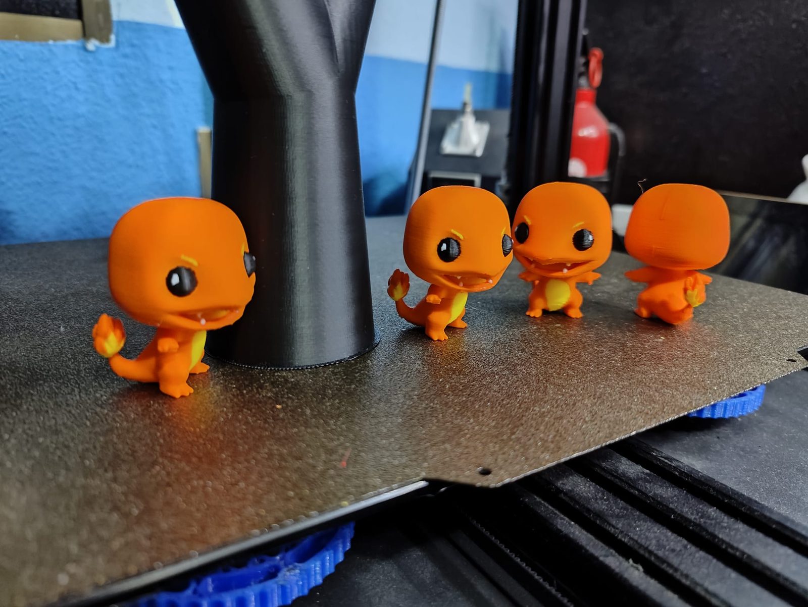 #789 Charmander Funko 4 colores — vue 8