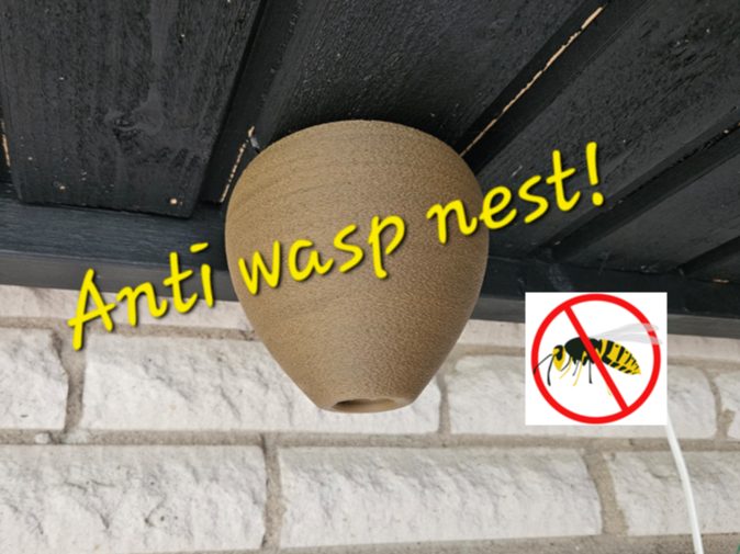 Anti wasp nest with invisible attachment — vue 1