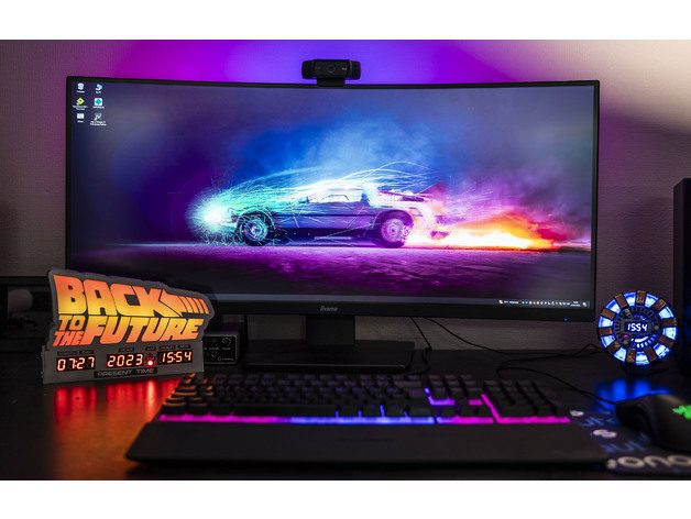 Back To The Future Lamp and Clock — vue 8