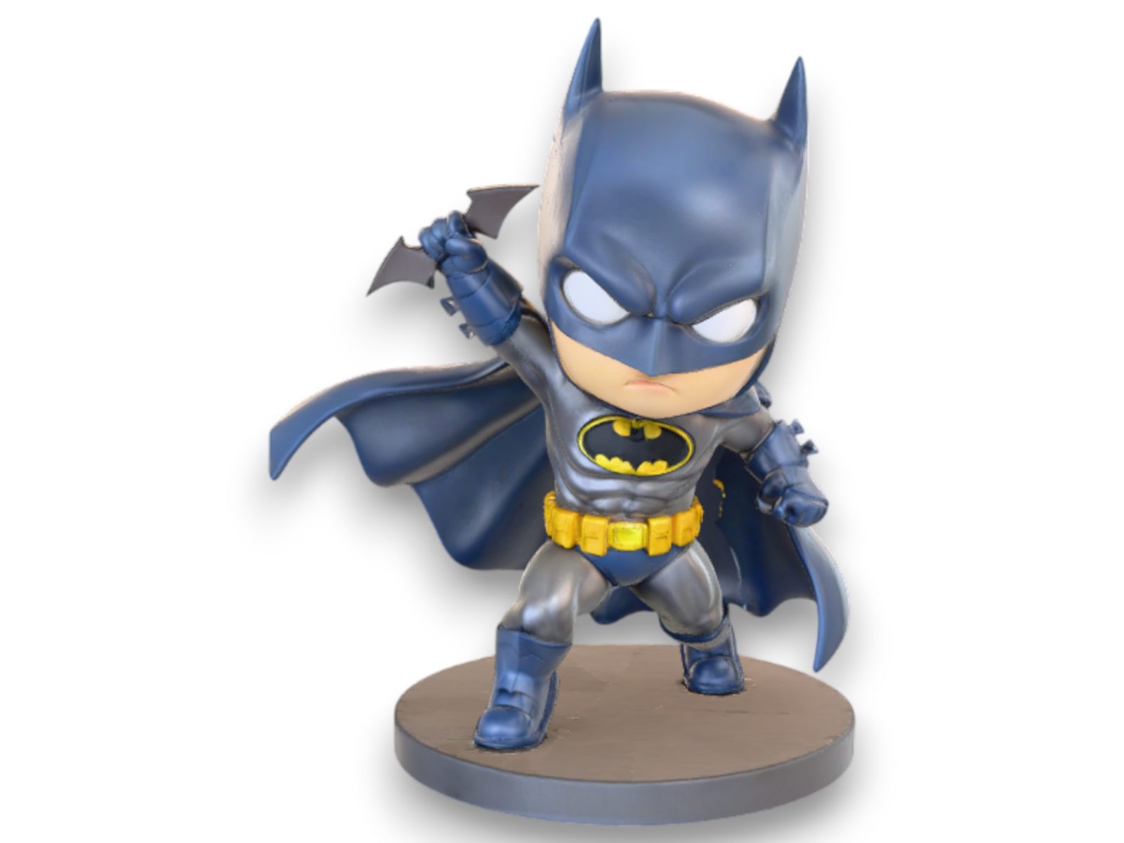 Batman Chibi con Batarang — vue 1