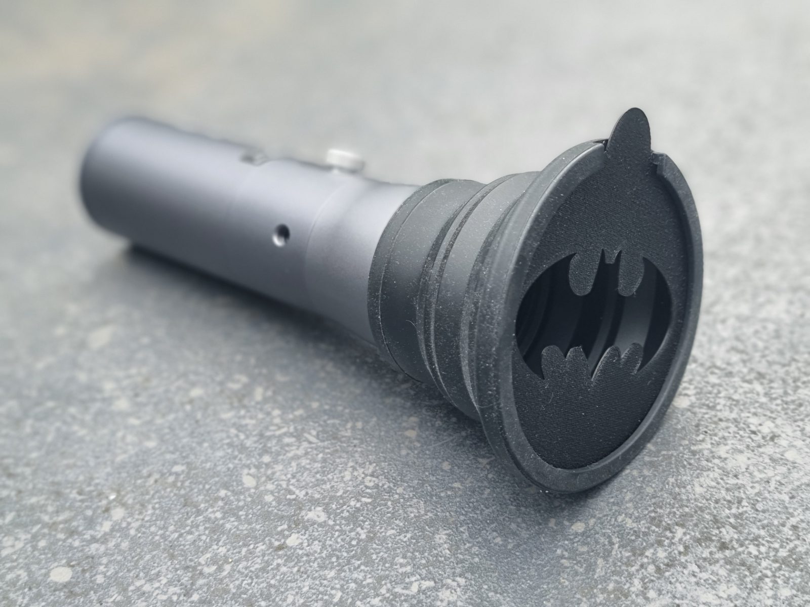 Batman Gobo For SmallRig 4634 Videolight — vue 1