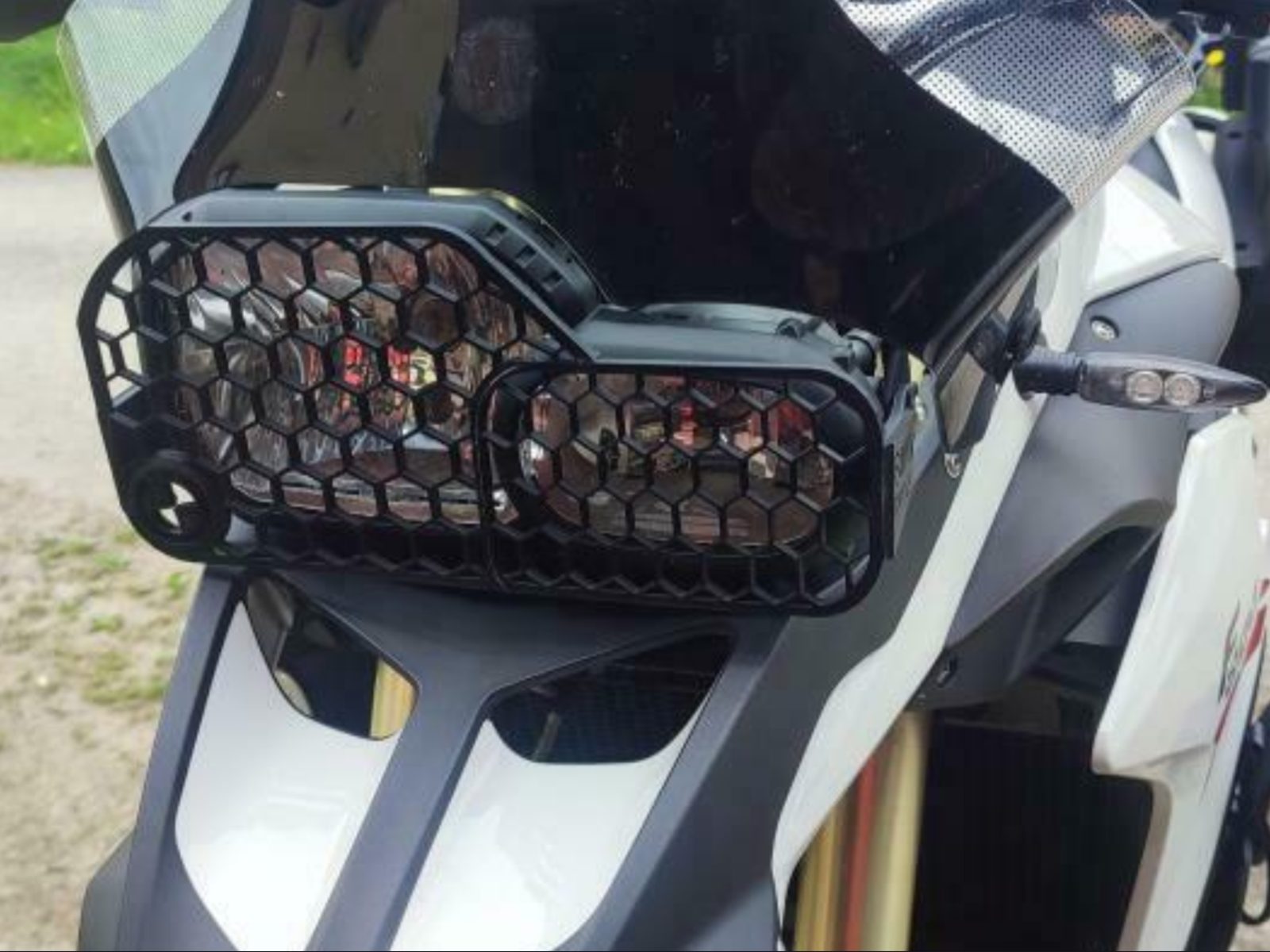 BMW F800 GS Light protector — vue 1