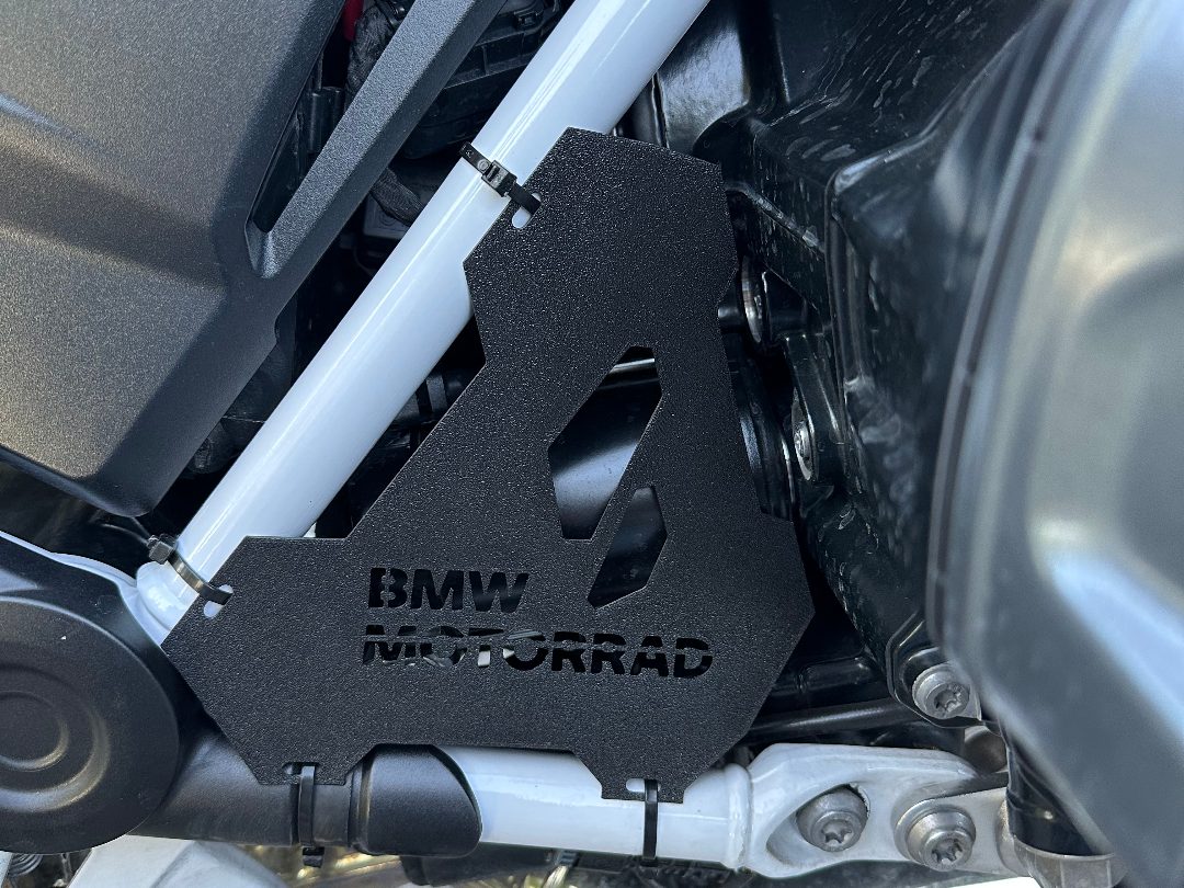 BMW R1250 GS Adventure Startercover Mud Cover — vue 1
