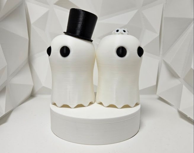 Bride and Groom Ghost Wedding Cake Topper — vue 1