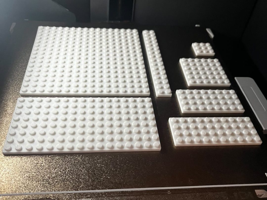 Brigs Compatible Plates Set Sizes 1x1 to 16x16 — vue 1