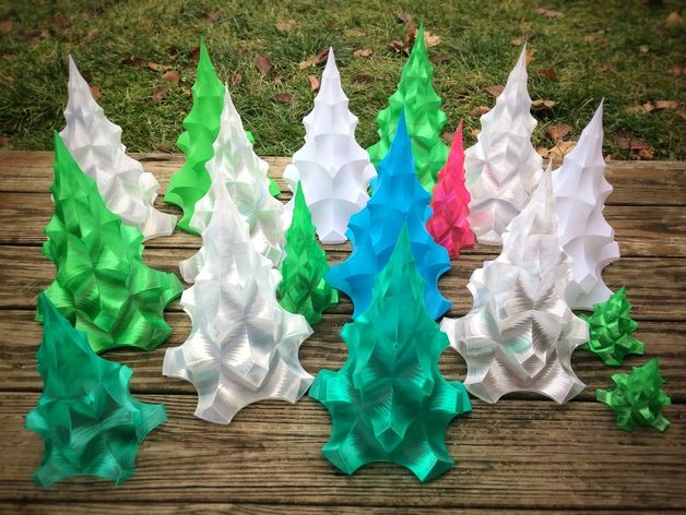 Christmas Tree now with lamp base — vue 1