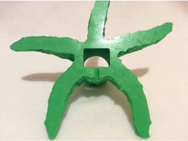 Christmas Tree now with lamp base — vue 5