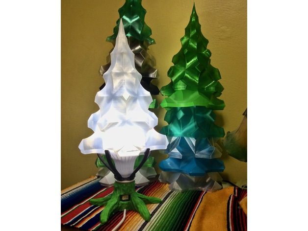 Christmas Tree now with lamp base — vue 22