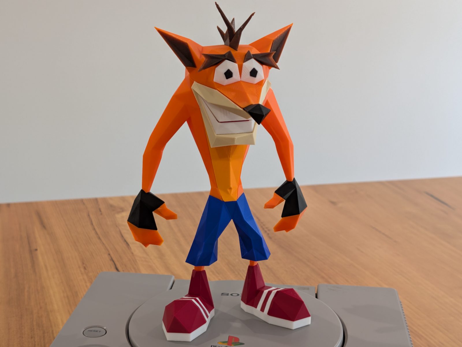 Crash Bandicoot Figure - Low Poly PS1 — vue 1