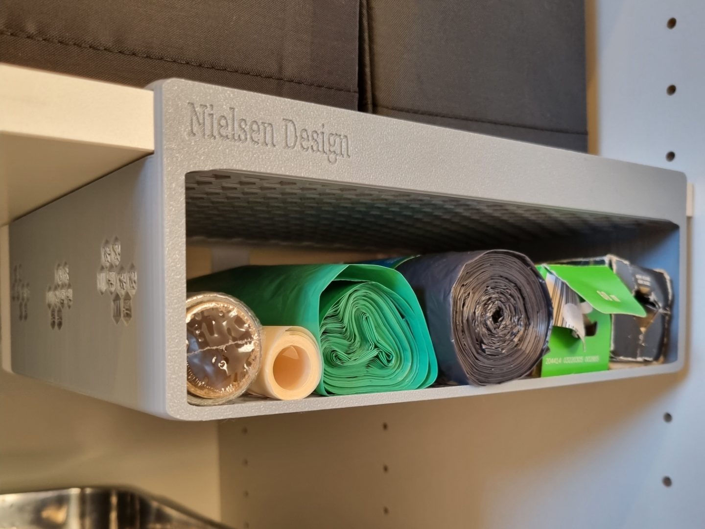 Cupboard storage — vue 1
