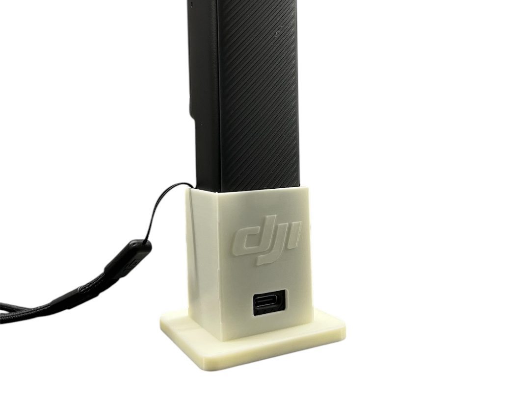 DJI Osmo Pocket 3 Charging Station — vue 1