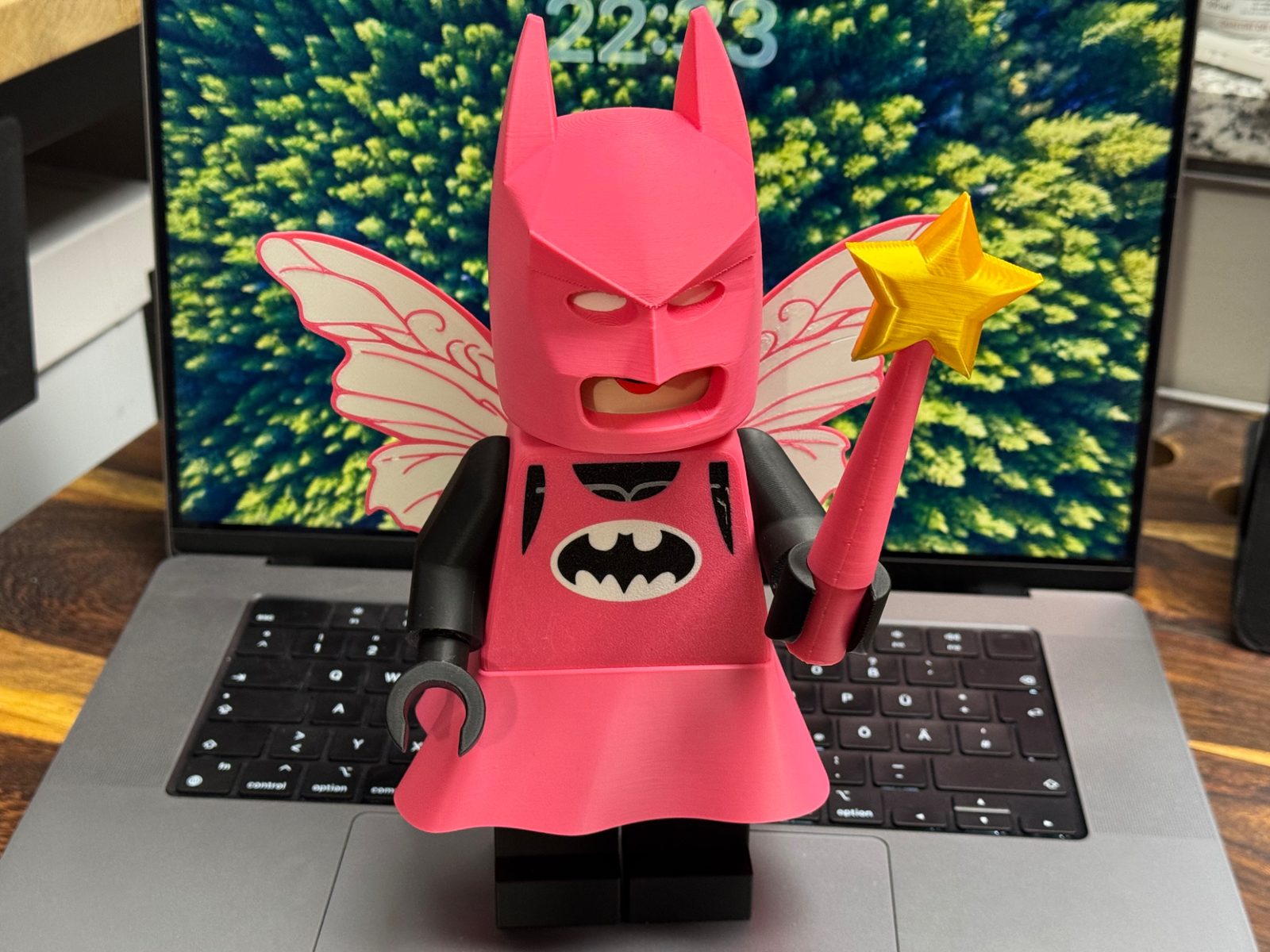 Fairy Batman – 500% Scale Brick Mini-Figure — vue 1