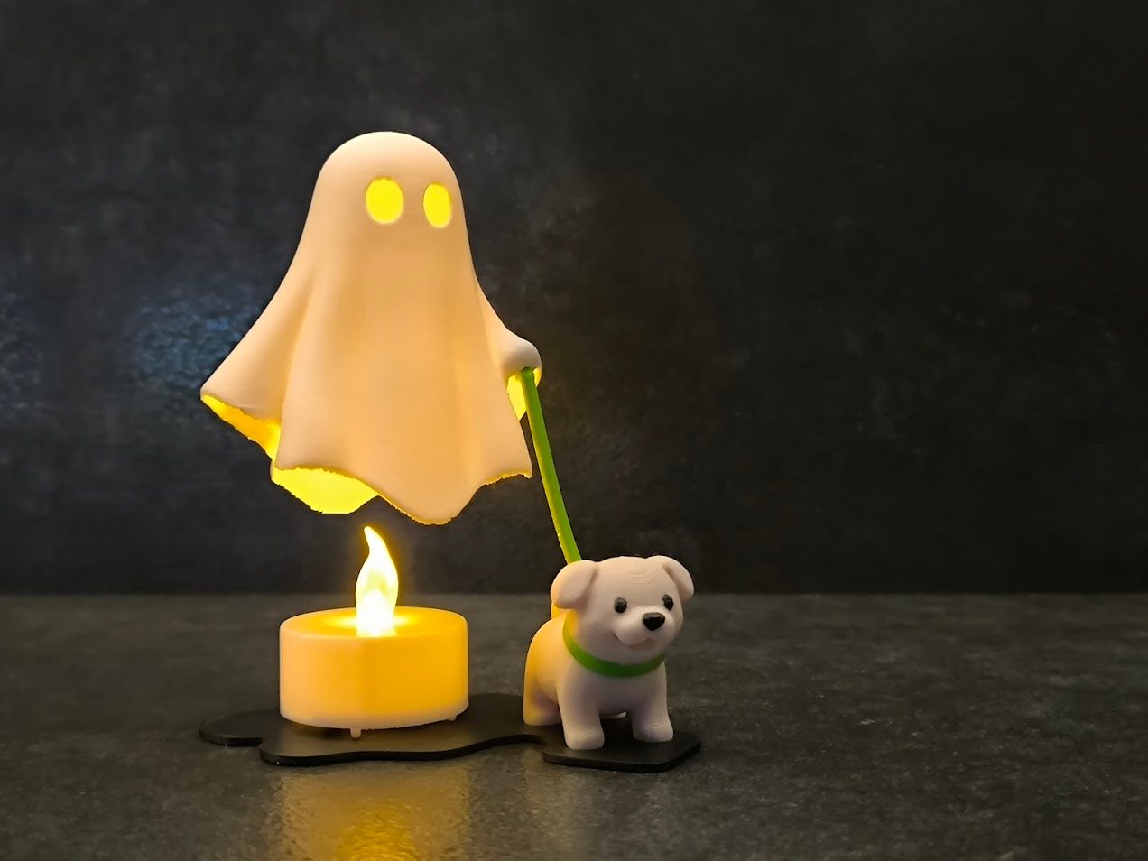 Ghost with a dog on a walk — vue 1