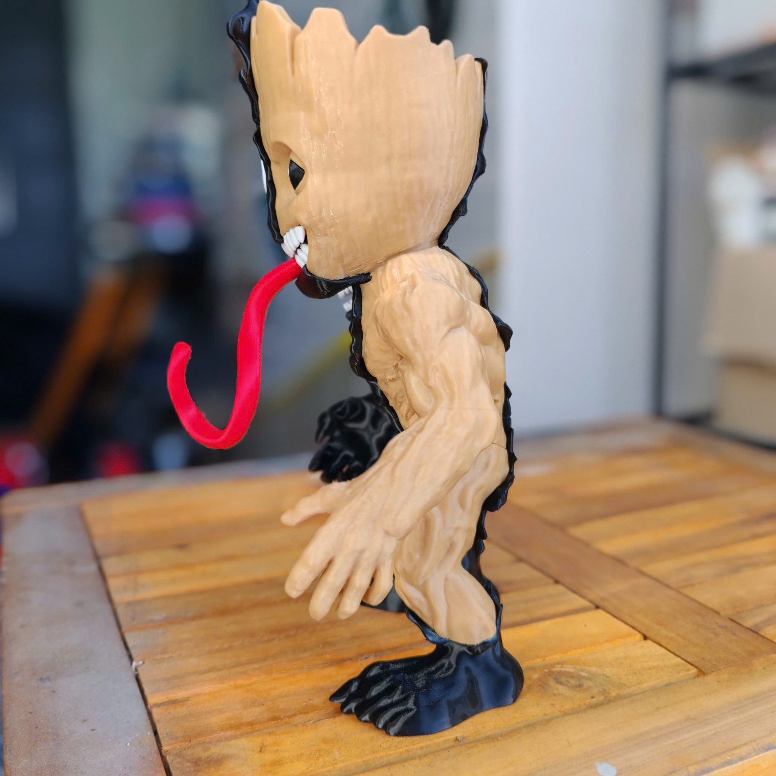 Groot en Venom — vue 2