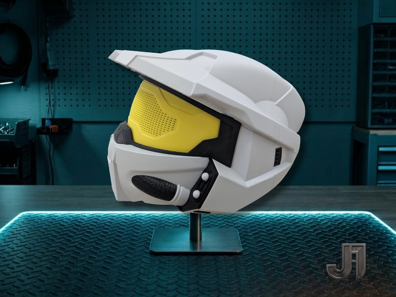 Halo-Inspired Helmet Multicolor — vue 1