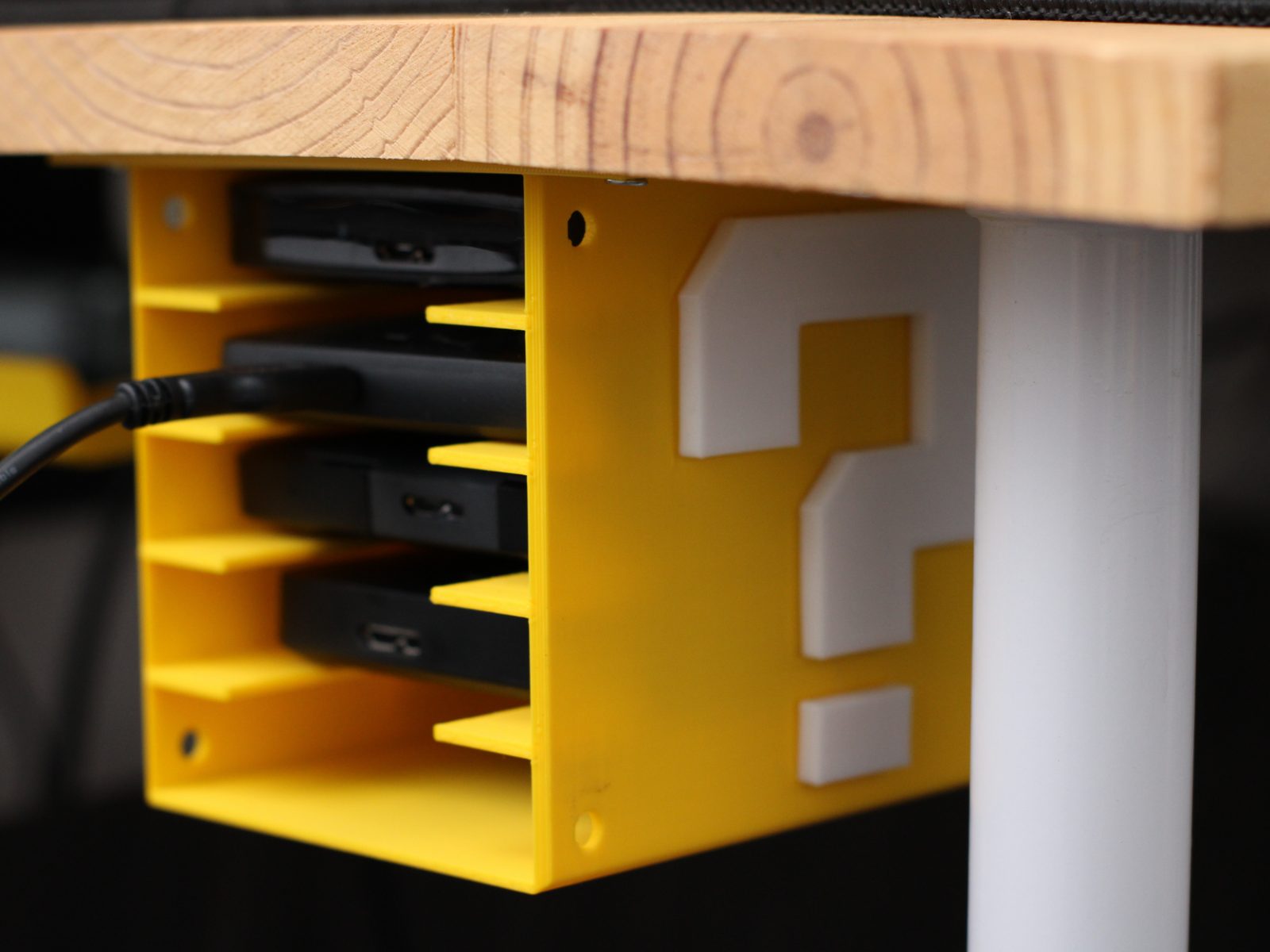 Hard disk storage box — vue 1
