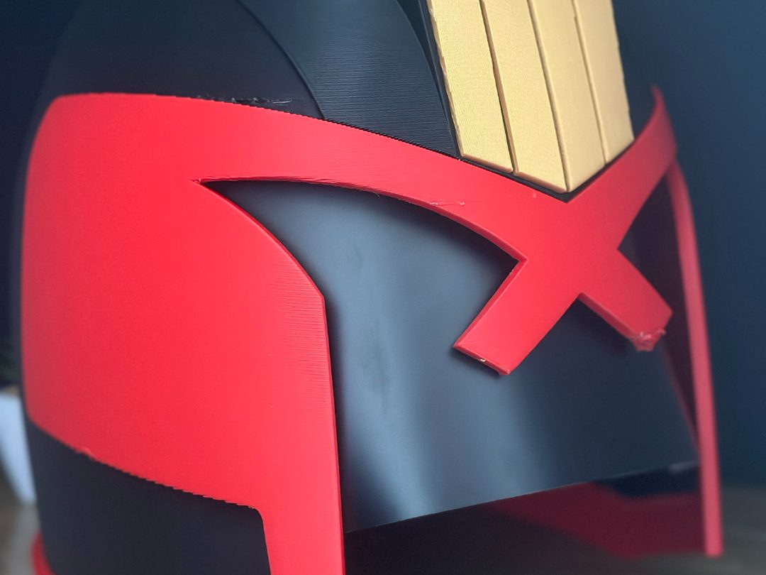 Judge Dredd Helmet - 2012 Karl Urban Version — vue 1