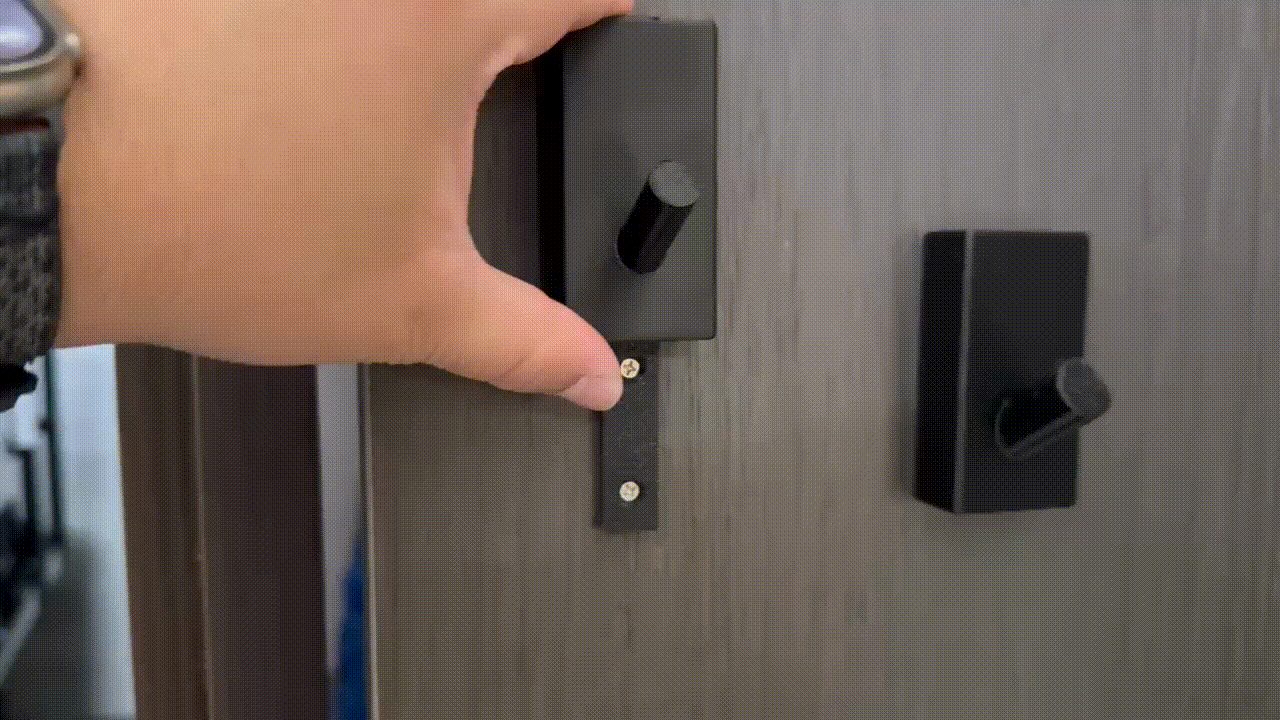 墙面钥匙挂钩 KEY HOOK ON WALL — vue 1