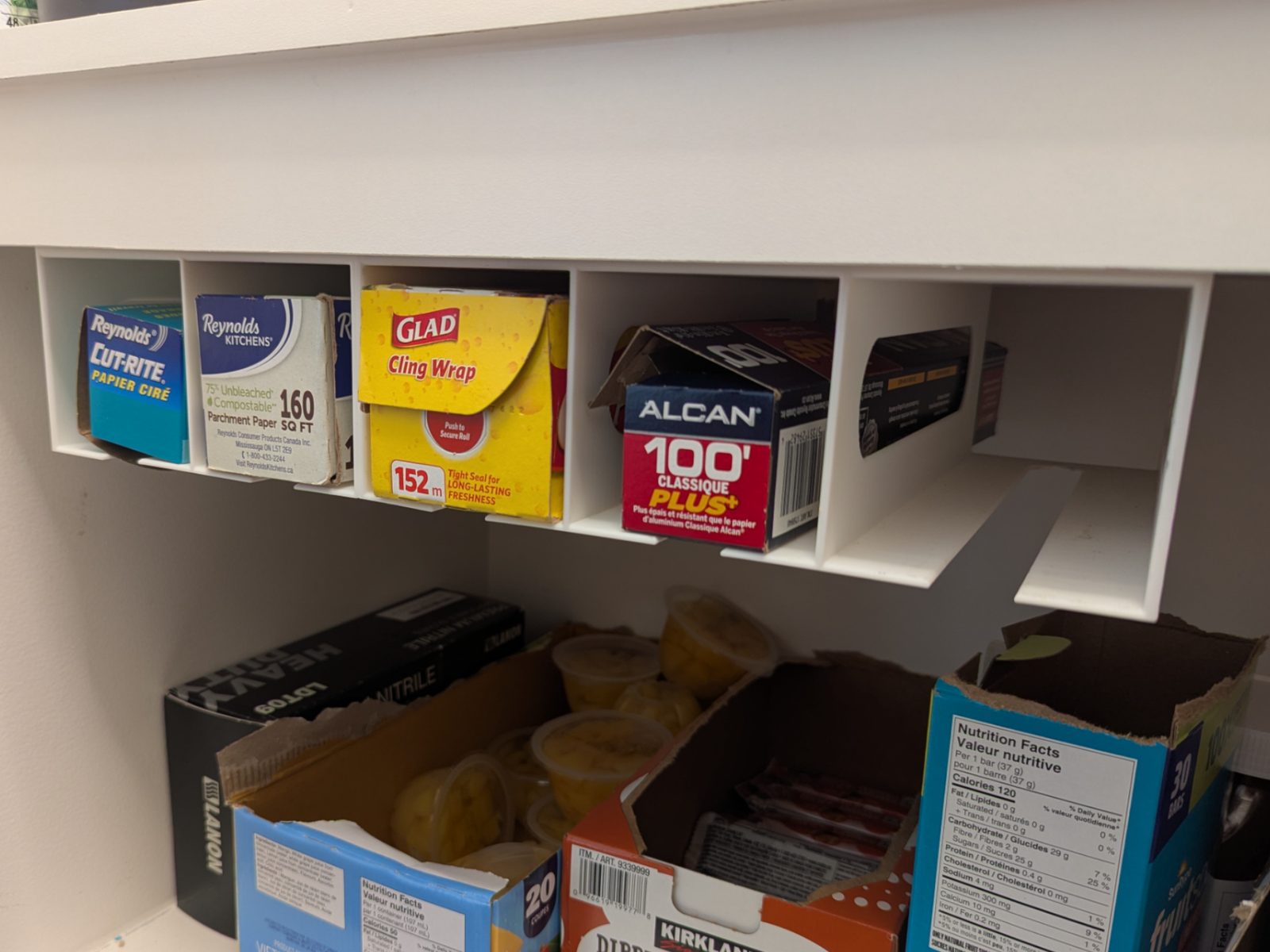 Kitchen Storage Cling Wrap and Foil V2-July 11, 26 — vue 1
