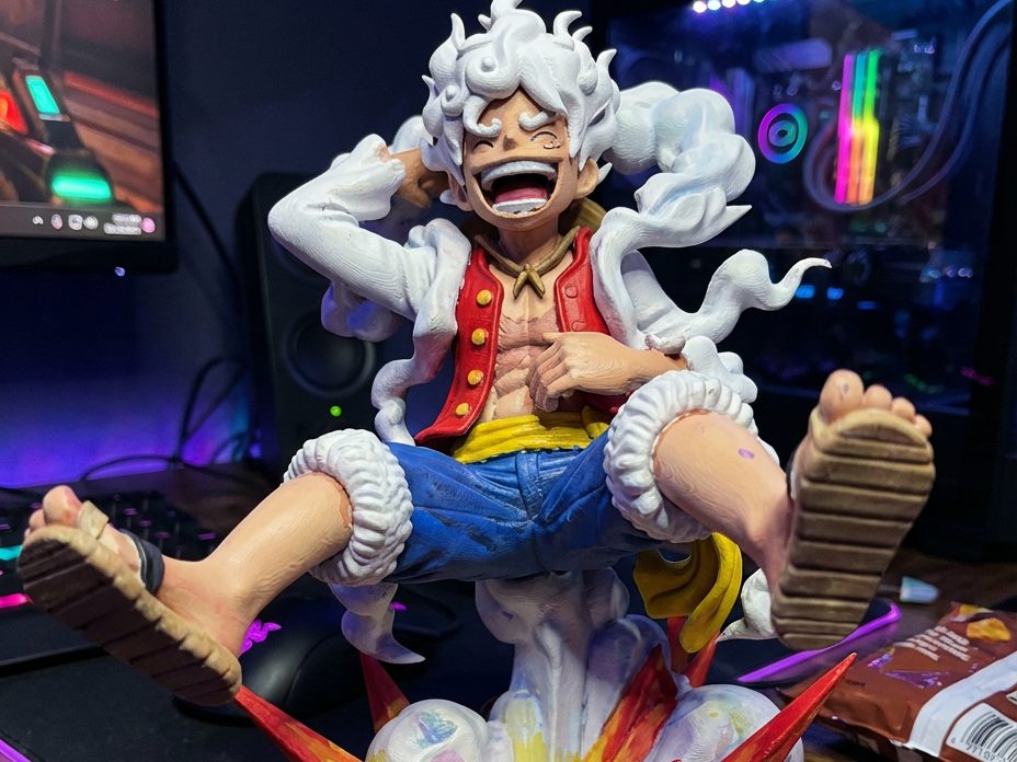 Luffy Gear 5 Figure|One Piece Sun God Nika Statue — vue 1
