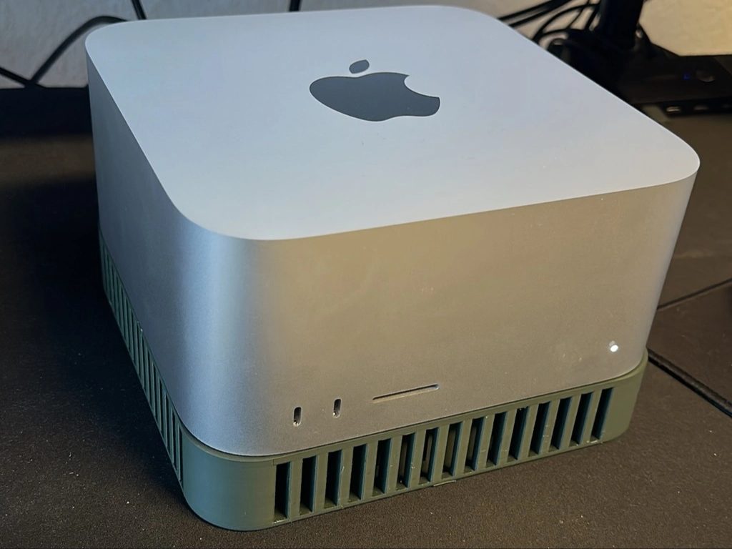 Mac Mini and Mac Studio Stand with air filter — vue 1