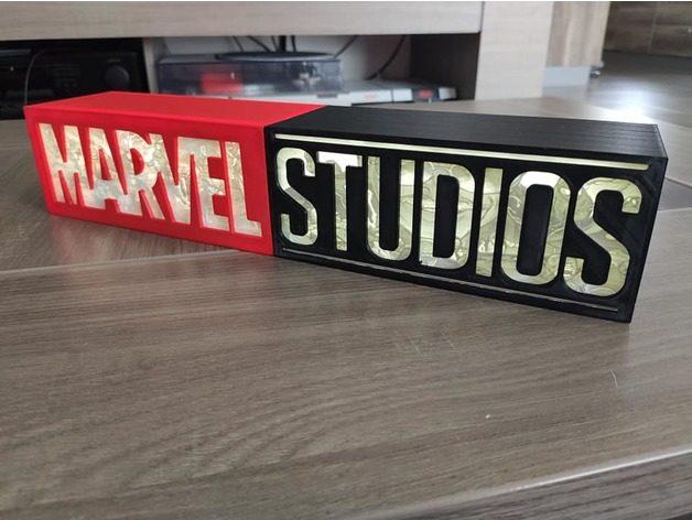 MARVEL STUDIOS Lamp Litho ( Personel Use Only ) — vue 2