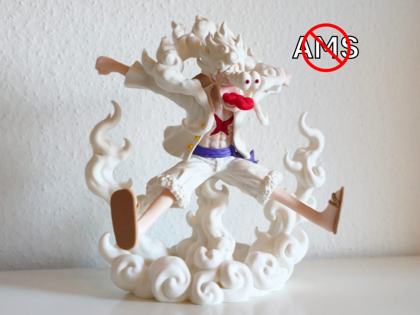Monkey D. Luffy Gear 5 — vue 1