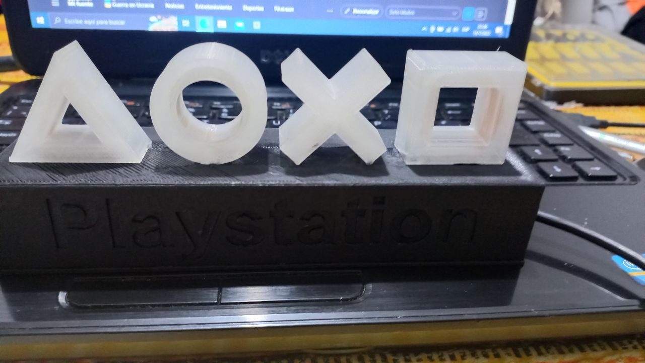 Playstation Lamp — vue 1
