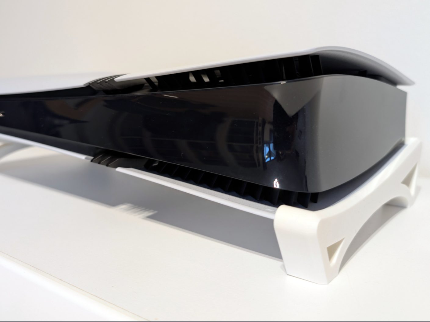 PS5 Pro Horizontal Stand — vue 1