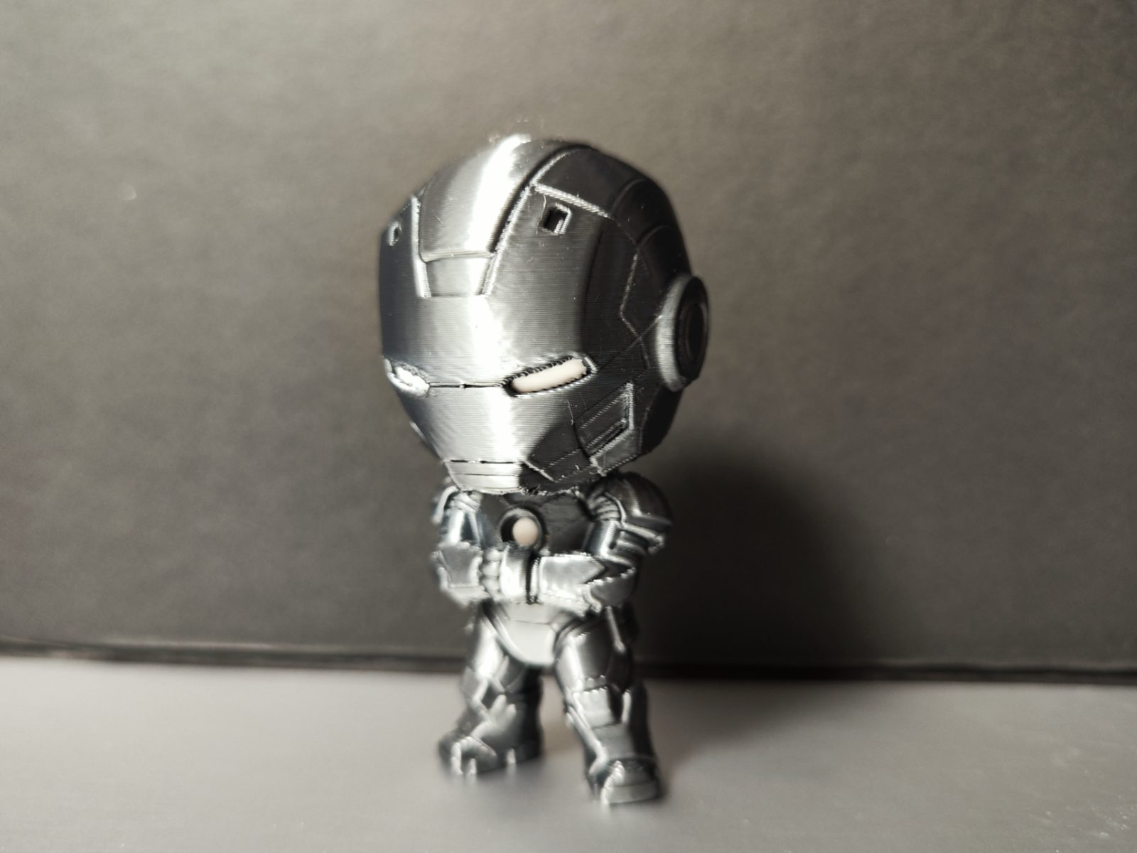 Q-version Iron Man Mk2 — vue 1