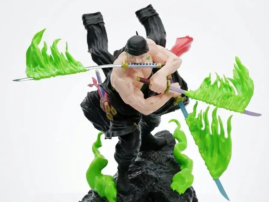 《航海王》罗罗亚·佐罗（Roronoa Zoro）手办——三刀流犀利战损版 — vue 1